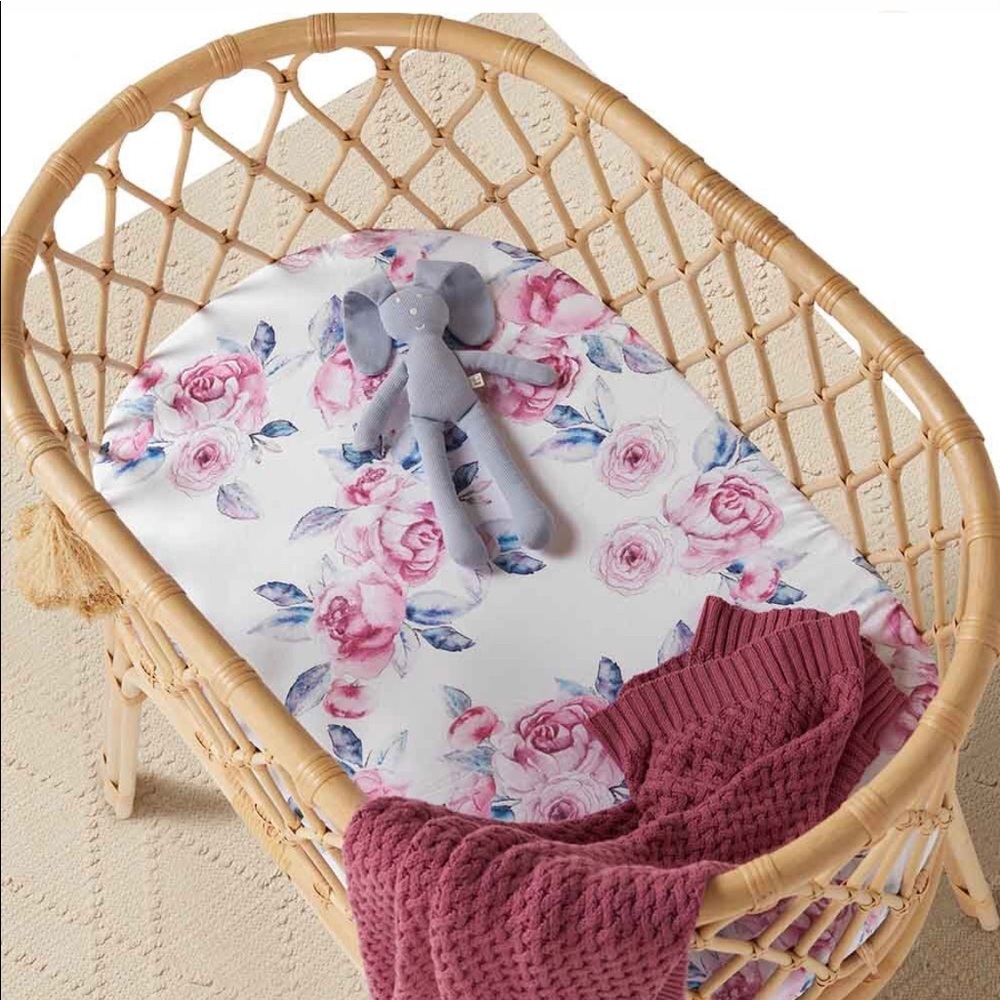 Snuggle Hunny baby bassinet sheet bundle (new x3)